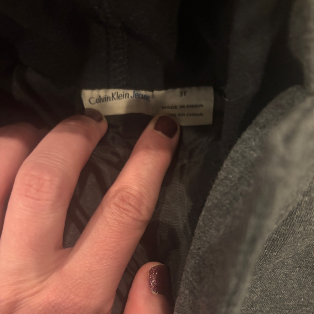 Calvin Klein Kids Gray Hooded Jacket Size 3T NWOT - Picture 10 of 10